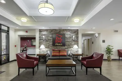 Photo 5 - Red Roof Inn PLUS+ Gainesville