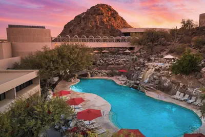 Photo 2 - Marriott Phoenix Resort Tempe at The Buttes