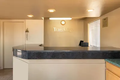Photo 3 - Travelodge by Wyndham Kingman