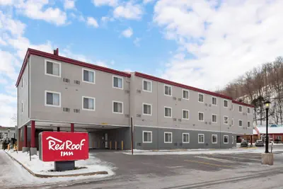 Photo 2 - Red Roof Inn Johnstown
