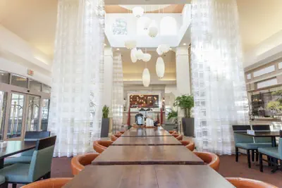 Photo 5 - Hilton Garden Inn Palm Springs - Rancho Mirage