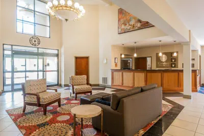 Photo 3 - Comfort Inn & Suites South Burlington near University