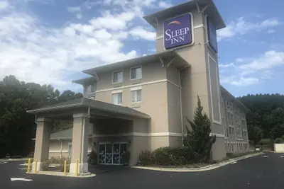 Photo 2 - Sleep Inn Raleigh Durham Airport