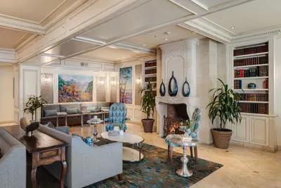 Photo 2 - Ayres Hotel Seal Beach - Cypress