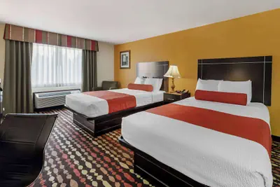 Photo 4 - Best Western Greentree Inn & Suites