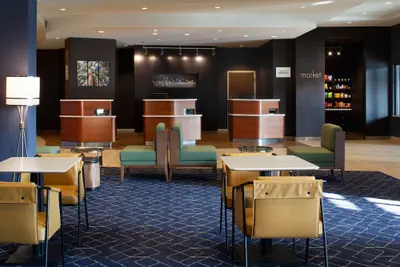 Photo 3 - Courtyard by Marriott Newark Silicon Valley