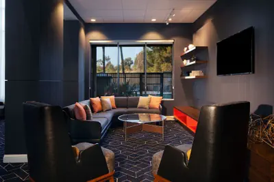 Photo 5 - Courtyard by Marriott Newark Silicon Valley