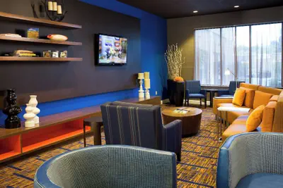 Photo 4 - Courtyard by Marriott Newark Silicon Valley