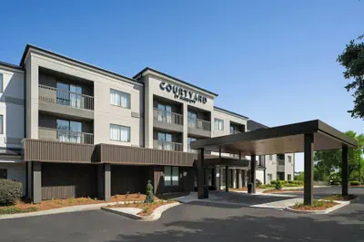 Photo 2 - Courtyard by Marriott Valdosta