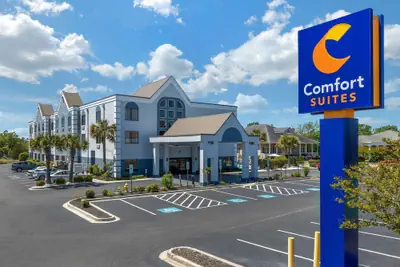 Photo 2 - Comfort Suites Southport - Oak Island