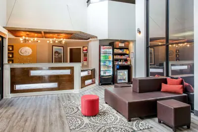 Photo 4 - Comfort Suites Southport - Oak Island