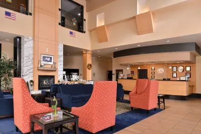 Photo 3 - Comfort Suites Airport Tukwila Seattle