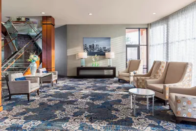 Photo 2 - Courtyard by Marriott Woburn/Boston North