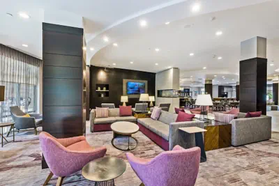 Photo 4 - Courtyard by Marriott Boston Waltham