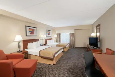 Photo 2 - Wingate by Wyndham Charlotte Airport I-85/I-485