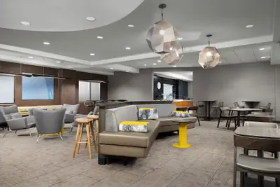 Photo 3 - SpringHill Suites by Marriott Boston Peabody