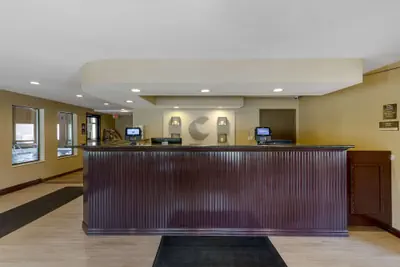 Photo 5 - Comfort Inn Mount Vernon Downtown