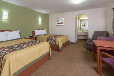 Photo 5 - Knights Inn Franklin Ave Waco
