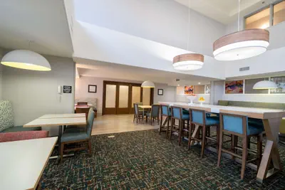 Photo 3 - Hampton Inn & Suites Modesto-Salida