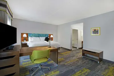 Photo 5 - Hampton Inn & Suites Augusta West