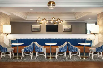 Photo 3 - Hampton Inn by Hilton Boston/Cambridge
