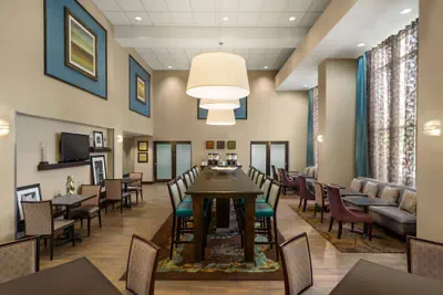 Photo 4 - Hampton Inn & Suites Bluffton-Sun City