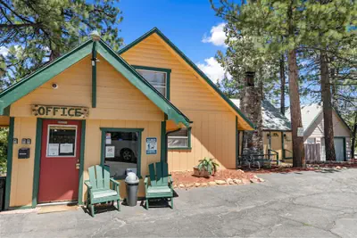 Photo 4 - Big Bear Lakefront Lodge