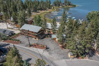 Photo 2 - Big Bear Lakefront Lodge