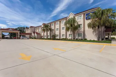 Photo 2 - Microtel Inn & Suites by Wyndham Lady Lake/The Villages