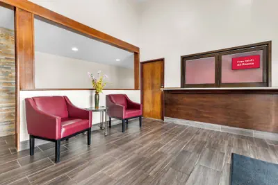 Photo 4 - Red Roof Inn Huntsville, AL