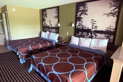 Photo 4 - Staywell Suites