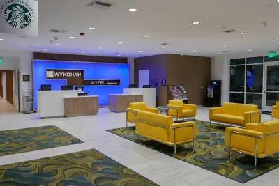 Photo 3 - Wyndham Anaheim