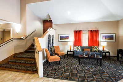 Photo 2 - Quality Inn & Suites Lake Charles South