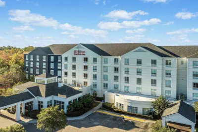 Photo 2 - Hilton Garden Inn Charleston Airport