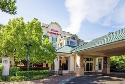 Photo 2 - Hilton Garden Inn Fairfield