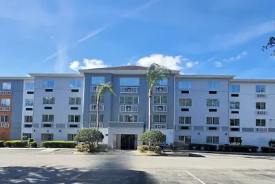 Photo 2 - Holiday Inn Express & Suites Clermont Se West Orlando by IHG