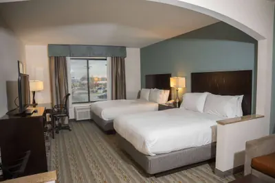 Photo 4 - Wyndham Garden Erie