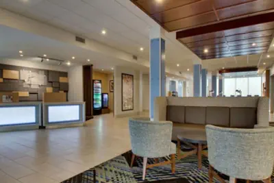 Photo 3 - Holiday Inn Express Hotel & Suites Mount Pleasant by IHG
