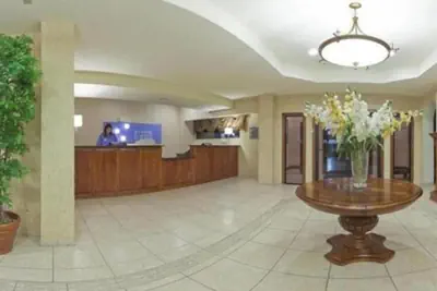 Photo 4 - Holiday Inn Express Hotel & Suites Kerrville by IHG