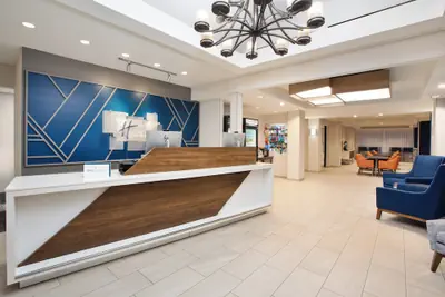 Photo 4 - Holiday Inn Express Hotel & Suites Grand Rapids-North by IHG