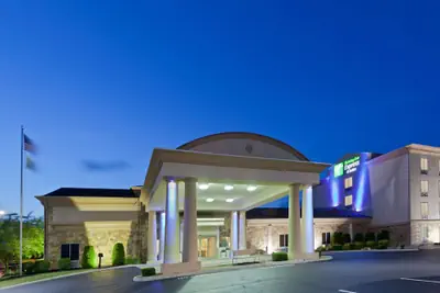 Photo 2 - Holiday Inn Express Hotel & Suites Christiansburg by IHG