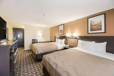 Photo 2 - Quality Inn Clovis