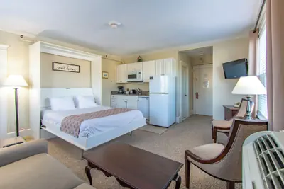 Photo 5 - Eastern Slope Inn Resort