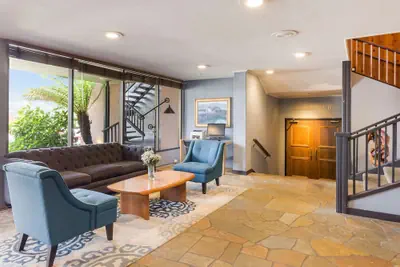 Photo 4 - Red Lion Hotel Monterey