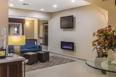 Photo 4 - Comfort Inn Edinburg South