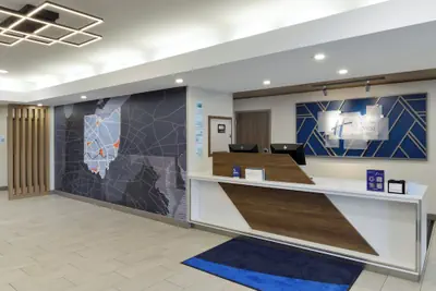 Photo 4 - Holiday Inn Express Hotel and Suites Marysville by IHG