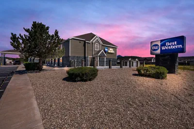 Photo 2 - Best Western Bellemont Shadow Mountain Inn