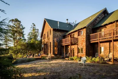 Photo 2 - Brewery Gulch Inn