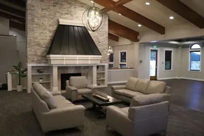 Photo 3 - Lone Tree Golf Club And Hotel