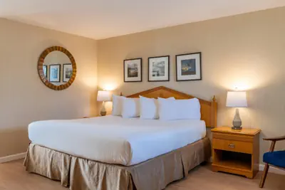 Photo 5 - Port Inn and Suites Portsmouth, an Ascend Collection Hotel